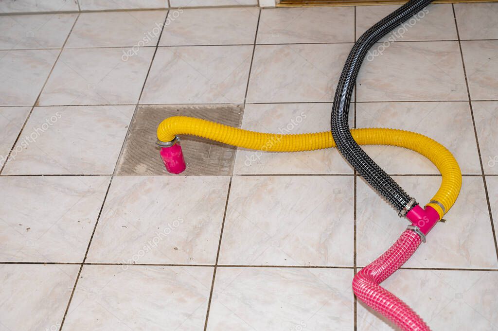 Trocknungsgeräte nach Wasserschaden